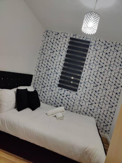 1 Bedroom Flat เชฟฟิลด์ ภายนอก รูปภาพ